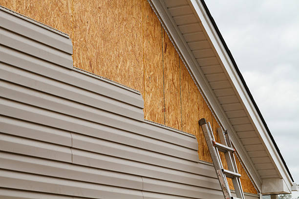 24/7 Emergency Emergency Siding Repair experts in Milford, IL